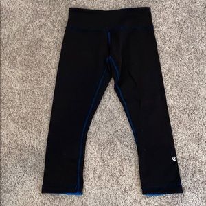 Reversible Lulu Lemon cropped leggings